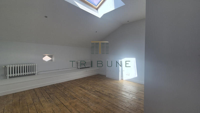 Maison - 180 m² - 6 pièces