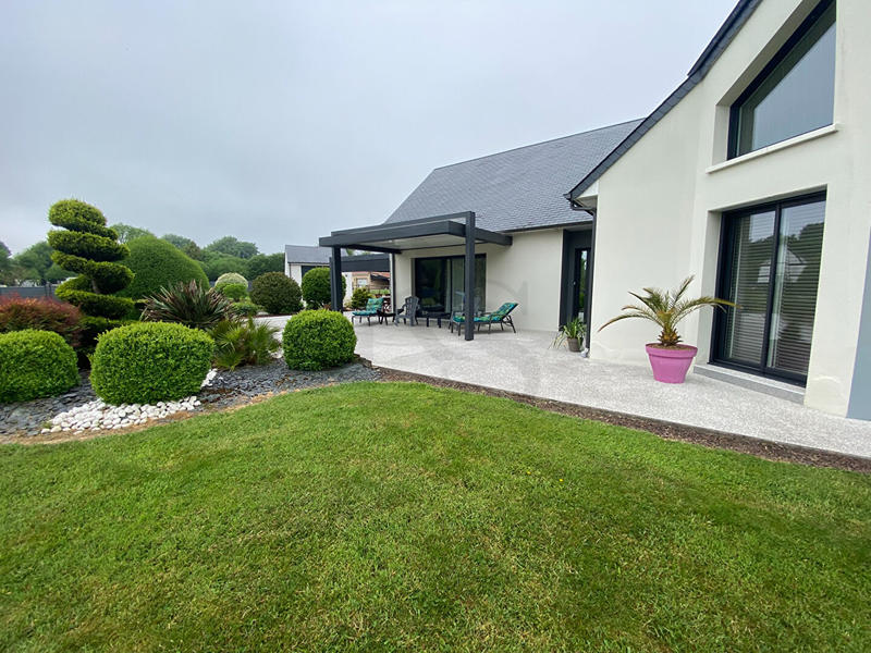 Maison - 179 m² - 6 pièces