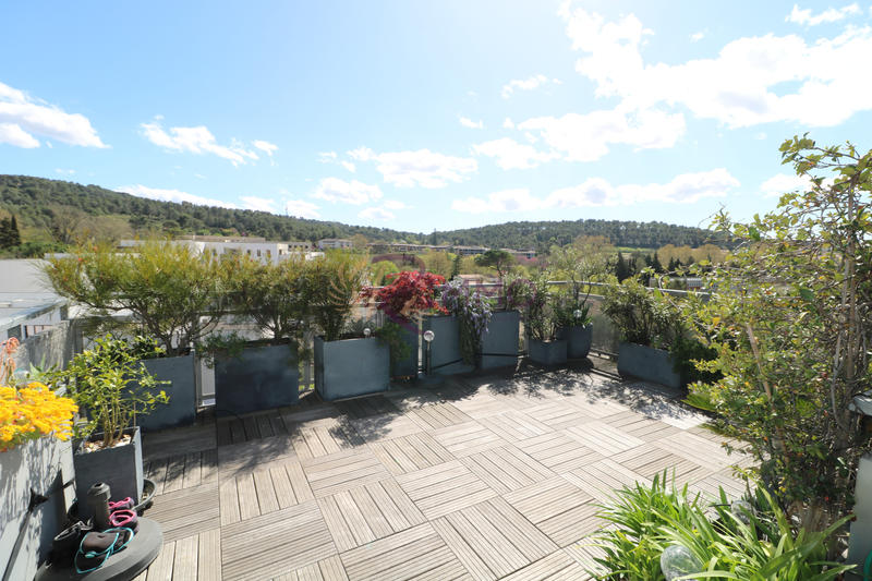 Appartement - 105 m² - 4 pièces