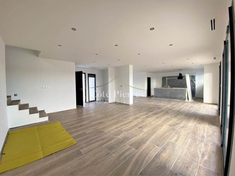 Villa - 146 m² - 5 pièces