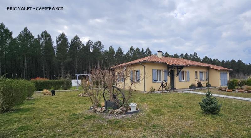 Maison - 104 m² - 4 pièces