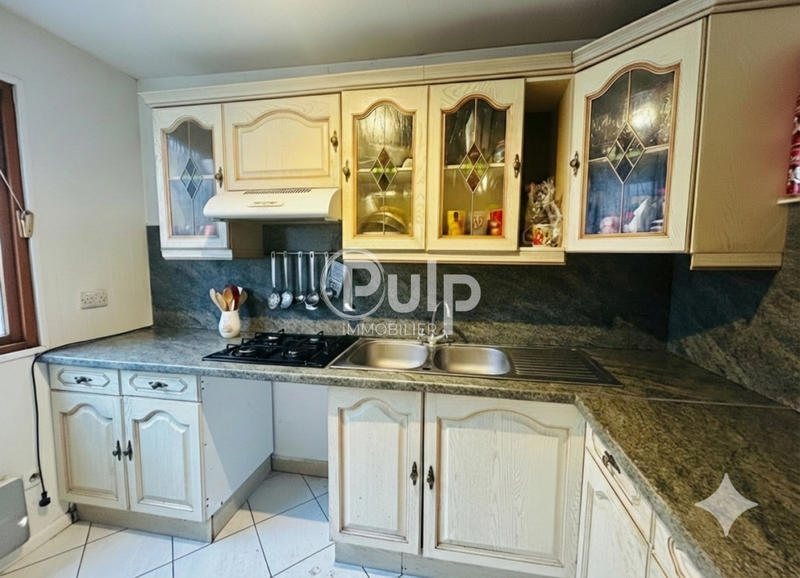 Maison - 110 m² - 5 pièces