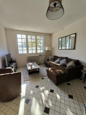 Maison - 87 m² - 5 pièces