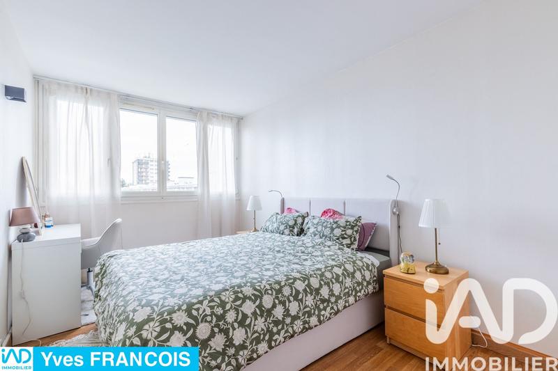Appartement - 80 m² - 4 pièces