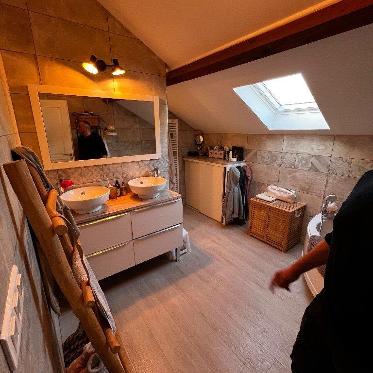 Maison - 150 m² - 7 pièces