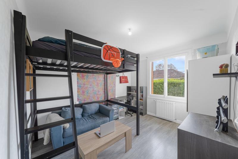 Maison - 93 m² - 4 pièces