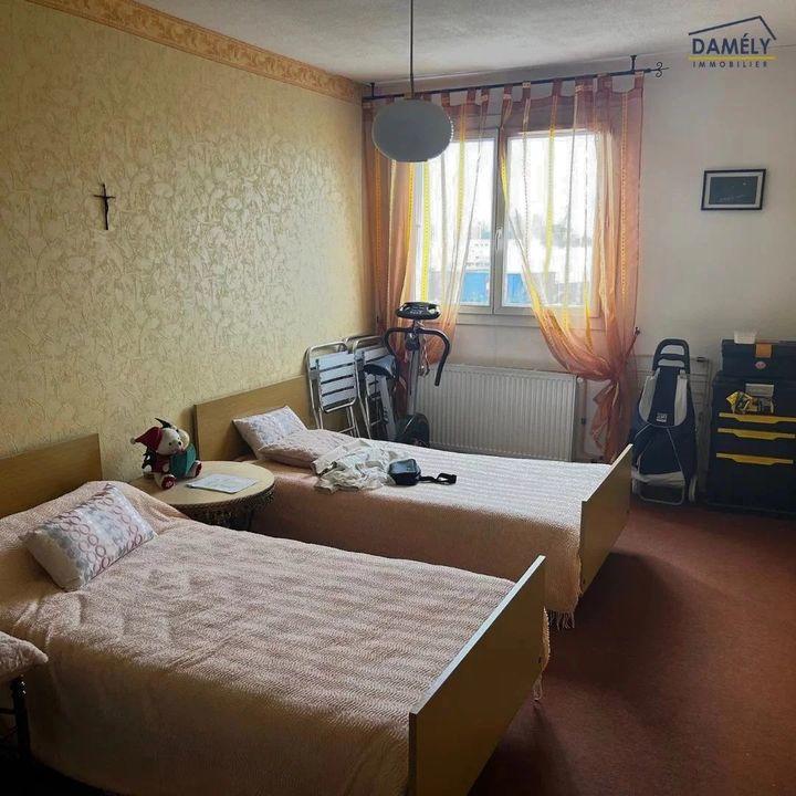 Appartement - 103 m² - 5 pièces