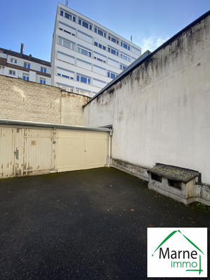 Parking / Garage - 14 m²