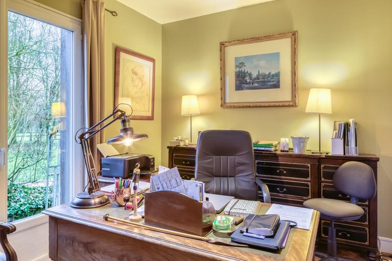 Maison - 200 m² - 7 pièces