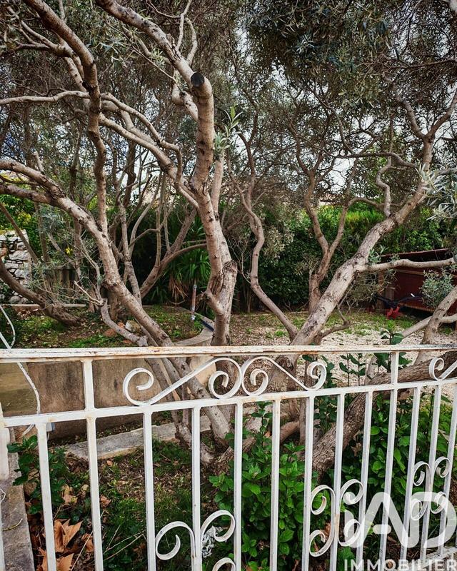 Maison - 190 m² - 11 pièces