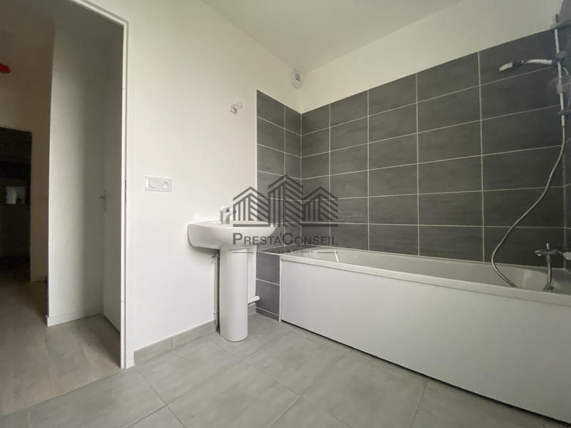 Maison - 81 m² - 4 pièces