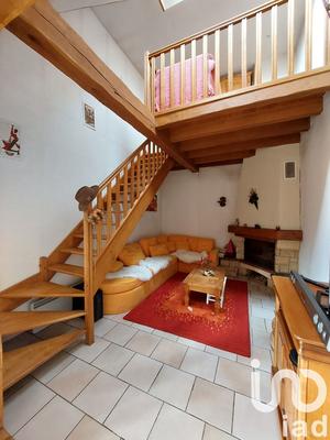 Maison - 284 m² - 11 pièces