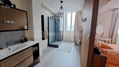 Appartement - 102 m² - 4 pièces