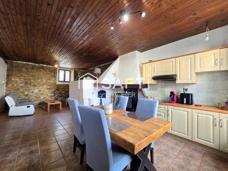 Maison - 322 m² - 9 pièces