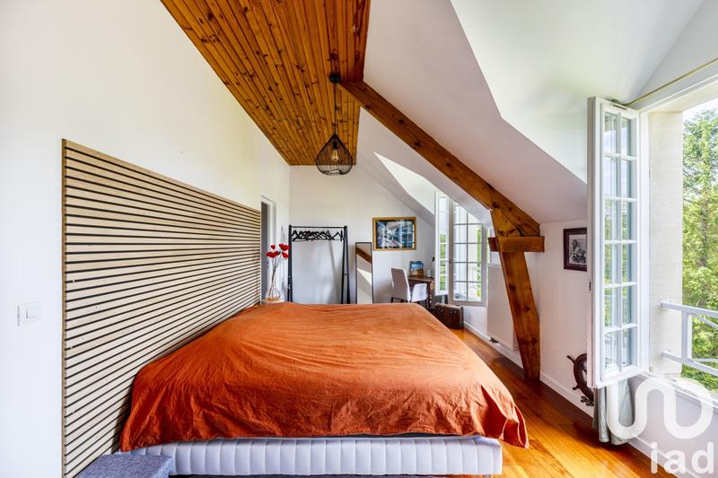 Maison - 264 m² - 8 pièces