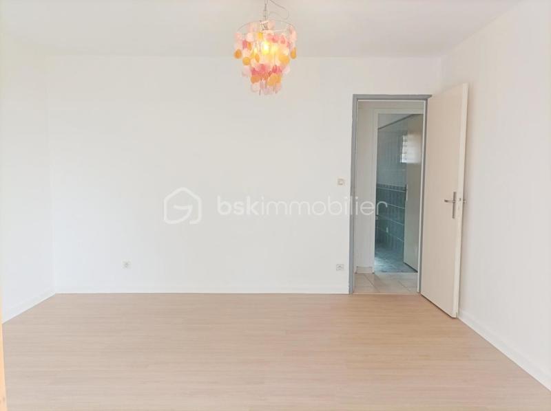 Maison traditionnelle - 136 m² - 5 pièces