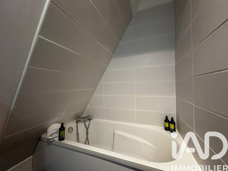 Maison - 99 m² - 4 pièces