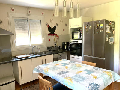 Maison - 96 m² - 4 pièces