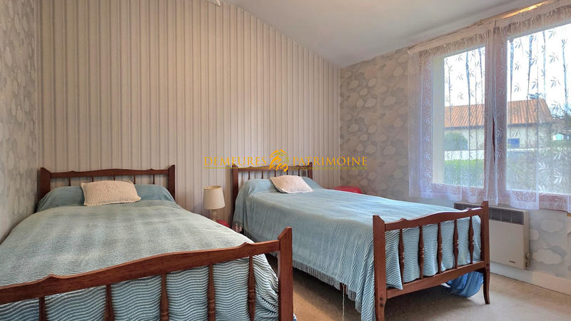 Maison traditionnelle - 127 m² - 6 pièces