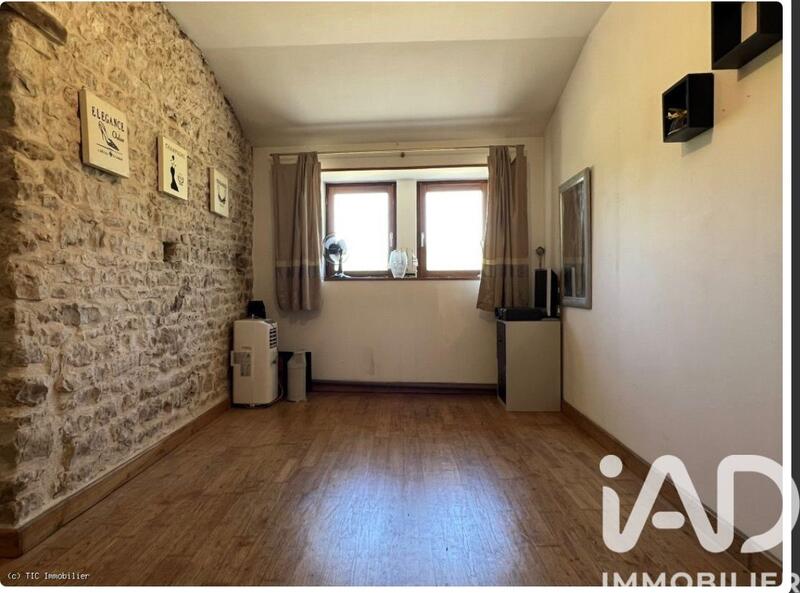 Maison - 137 m² - 4 pièces