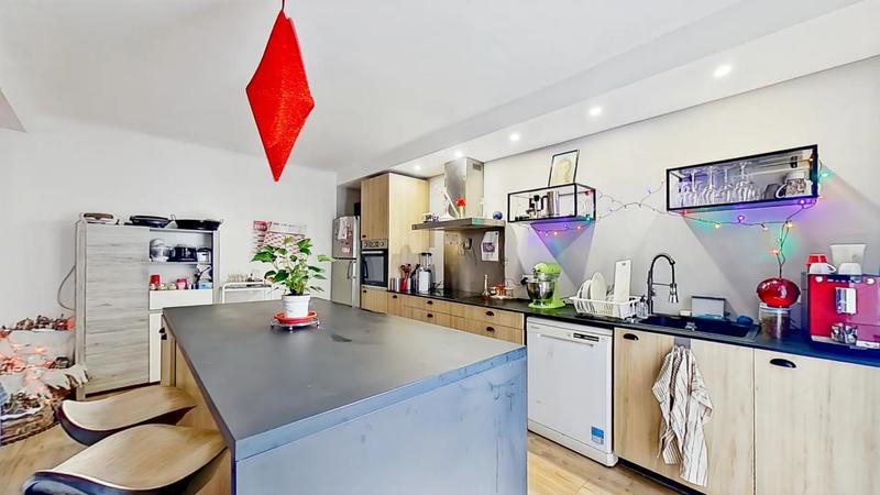 Maison - 92 m² - 4 pièces