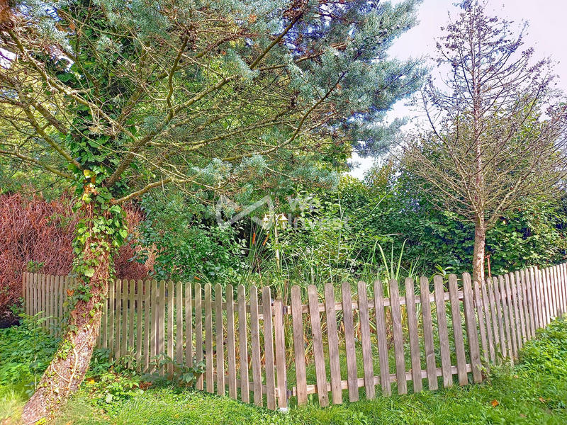 Maison - 96 m² - 6 pièces