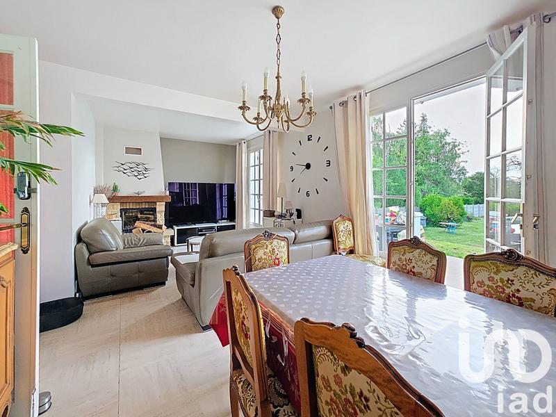 Maison - 140 m² - 8 pièces