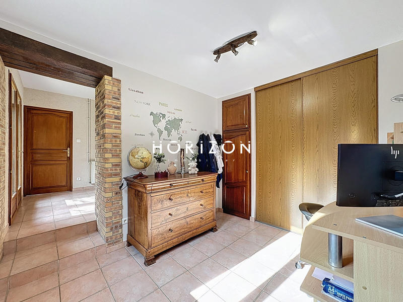 Maison - 122 m² - 5 pièces