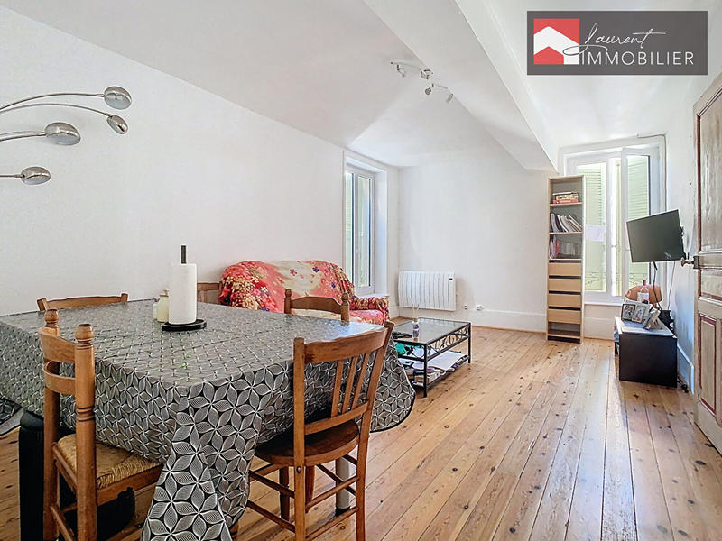 Appartement - 79 m² - 3 pièces