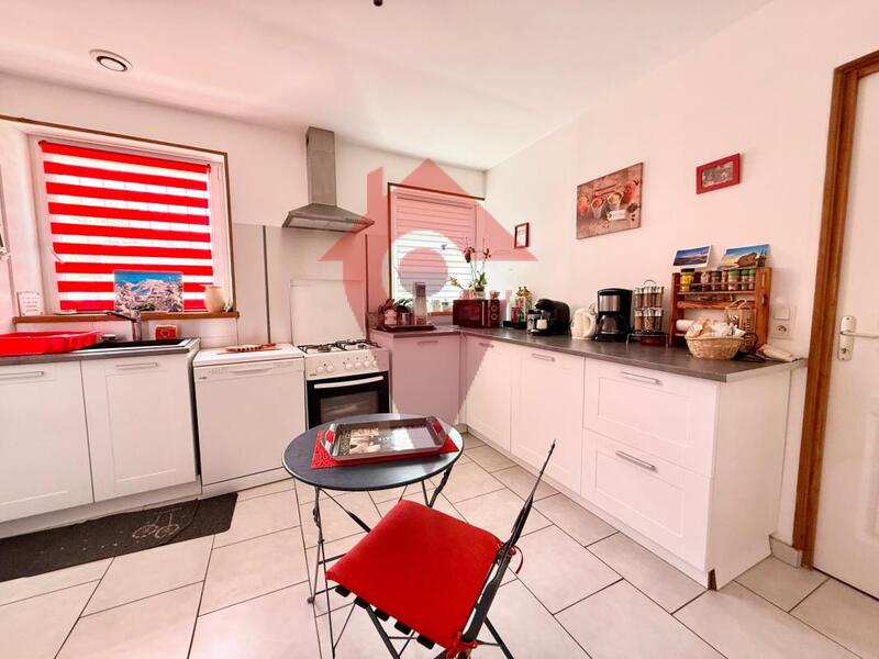 Maison - 125 m² - 6 pièces