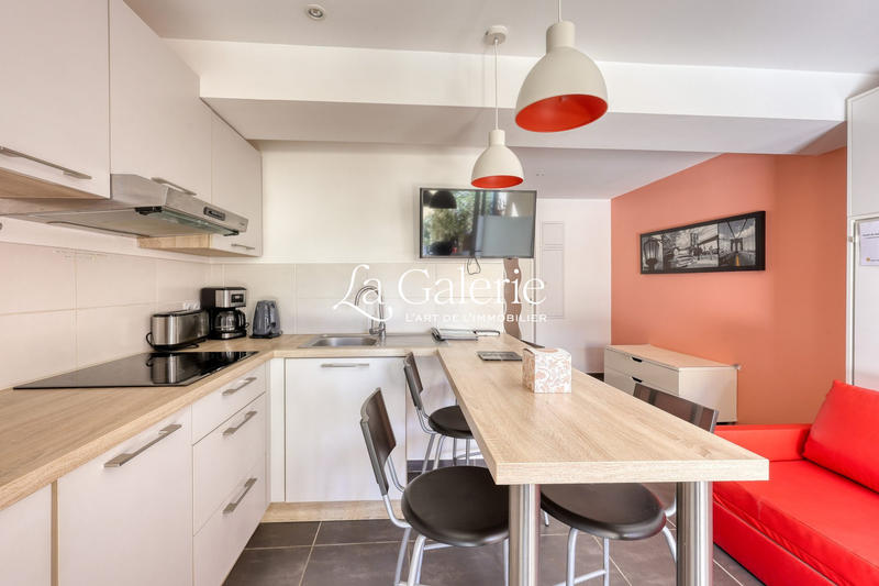 Appartement - 90 m² - 5 pièces