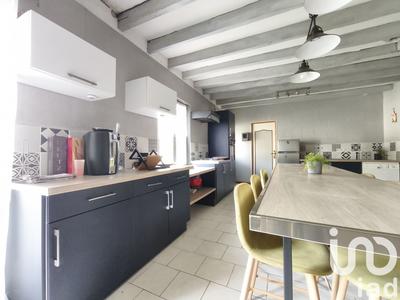 Maison - 182 m² - 8 pièces