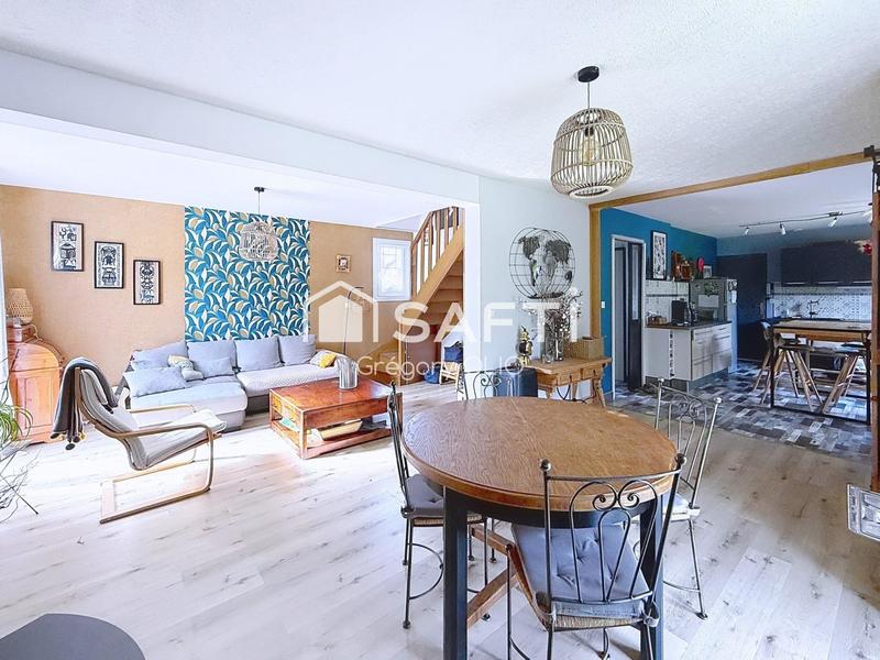 Maison - 102 m² - 5 pièces