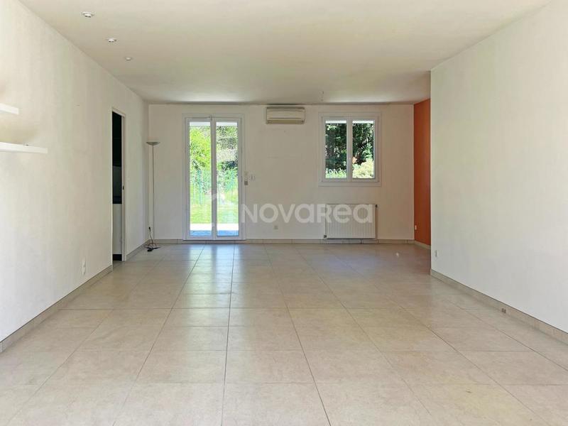 Maison - 110 m² - 4 pièces