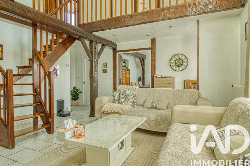 Maison - 108 m² - 6 pièces