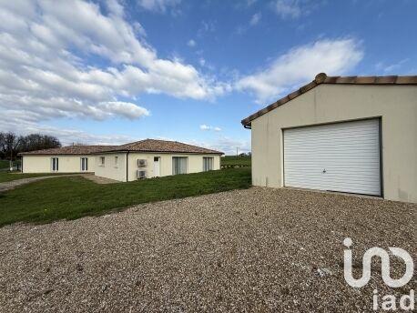 Maison - 325 m² - 8 pièces