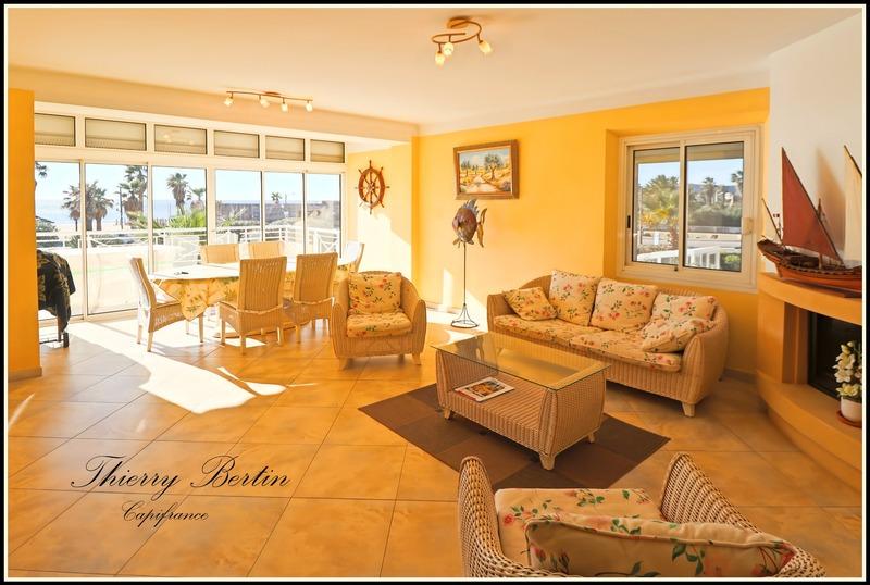 Appartement - 243 m² - 9 pièces