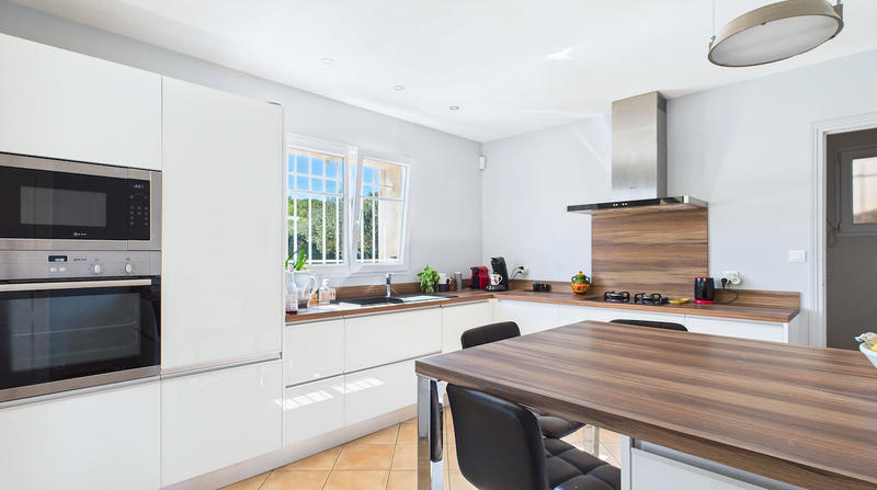 Villa - 162 m² - 4 pièces