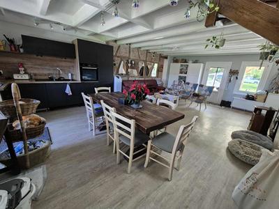 Maison - 190 m² - 7 pièces