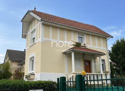 Maison - 65 m² - 4 pièces