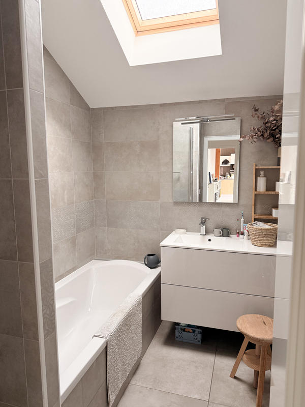 Appartement - 102 m² - 4 pièces