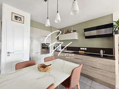 Appartement - 62 m² - 3 pièces