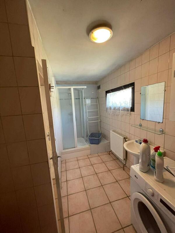 Maison - 96 m² - 5 pièces