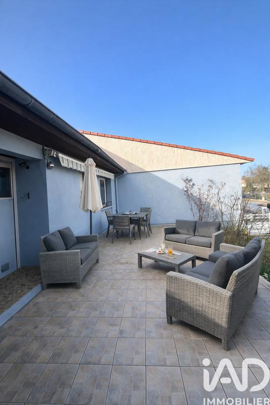 Maison - 102 m² - 5 pièces