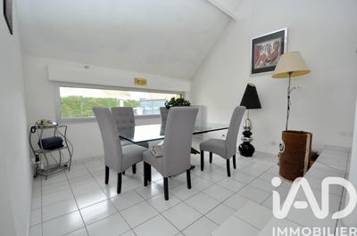 Maison - 164 m² - 6 pièces