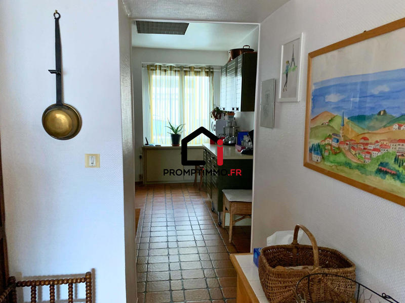 Maison - 243 m² - 9 pièces