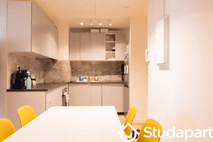 Chambre - 10 m² - 1 pièce