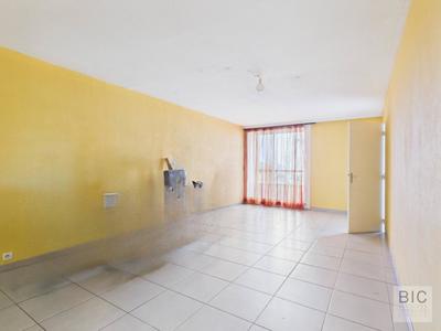 Appartement - 110 m² - 5 pièces