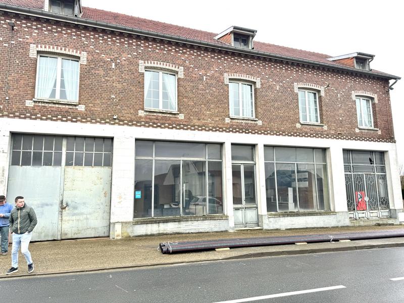 Entrepôt - 1 000 m²