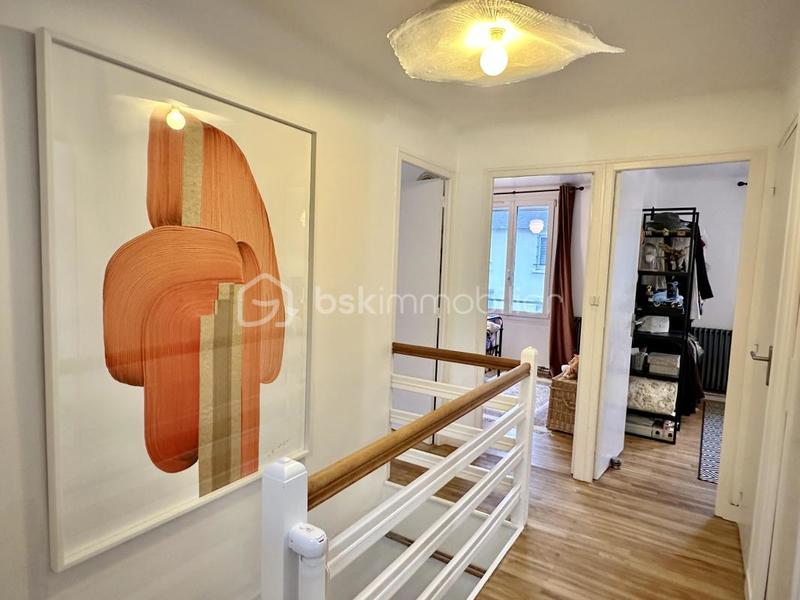 Moulin - 111 m² - 5 pièces